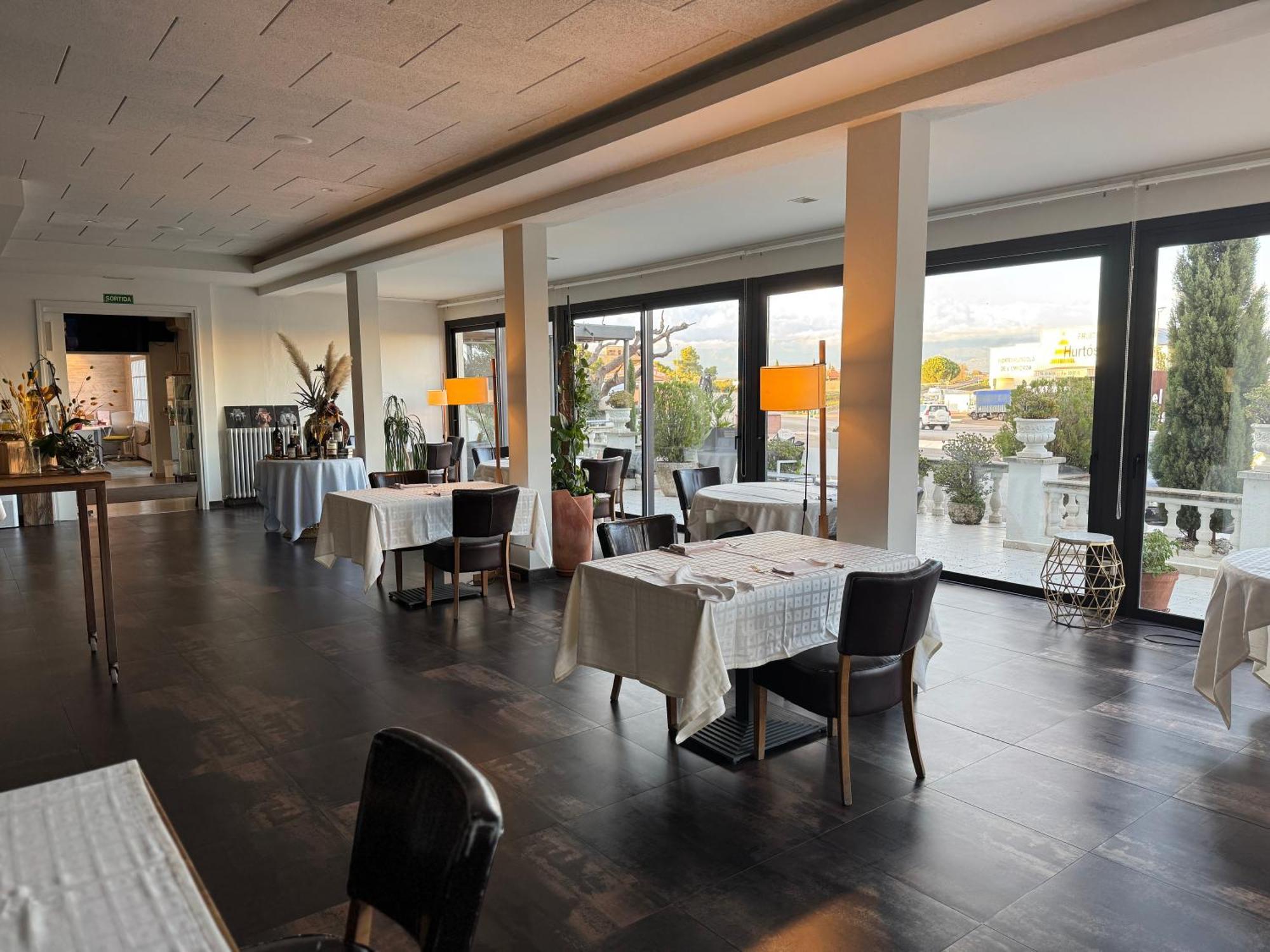 Hotel & Restaurant Figueres Parc Els Hostalets  Екстер'єр фото